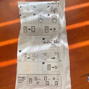 Medela Milk Storage Bags with Clear Instructions